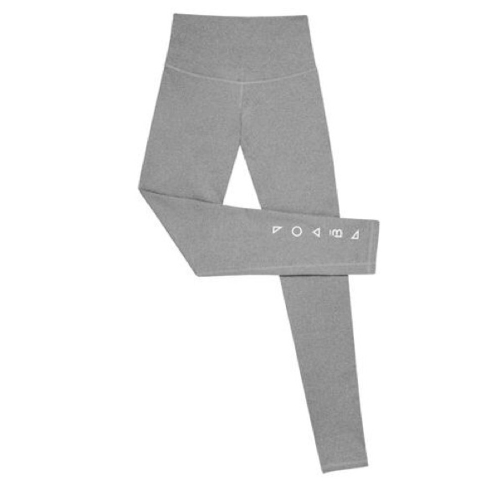 barre3 x DYI grey leggings